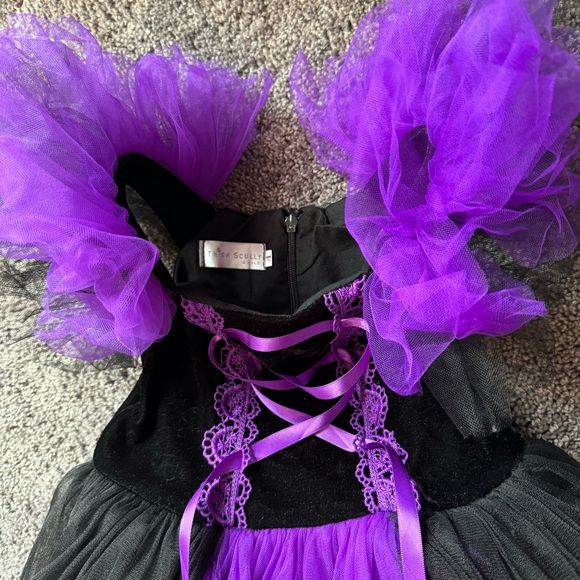 Trish Scully size 4 villain dress - Picture 3 of 5
